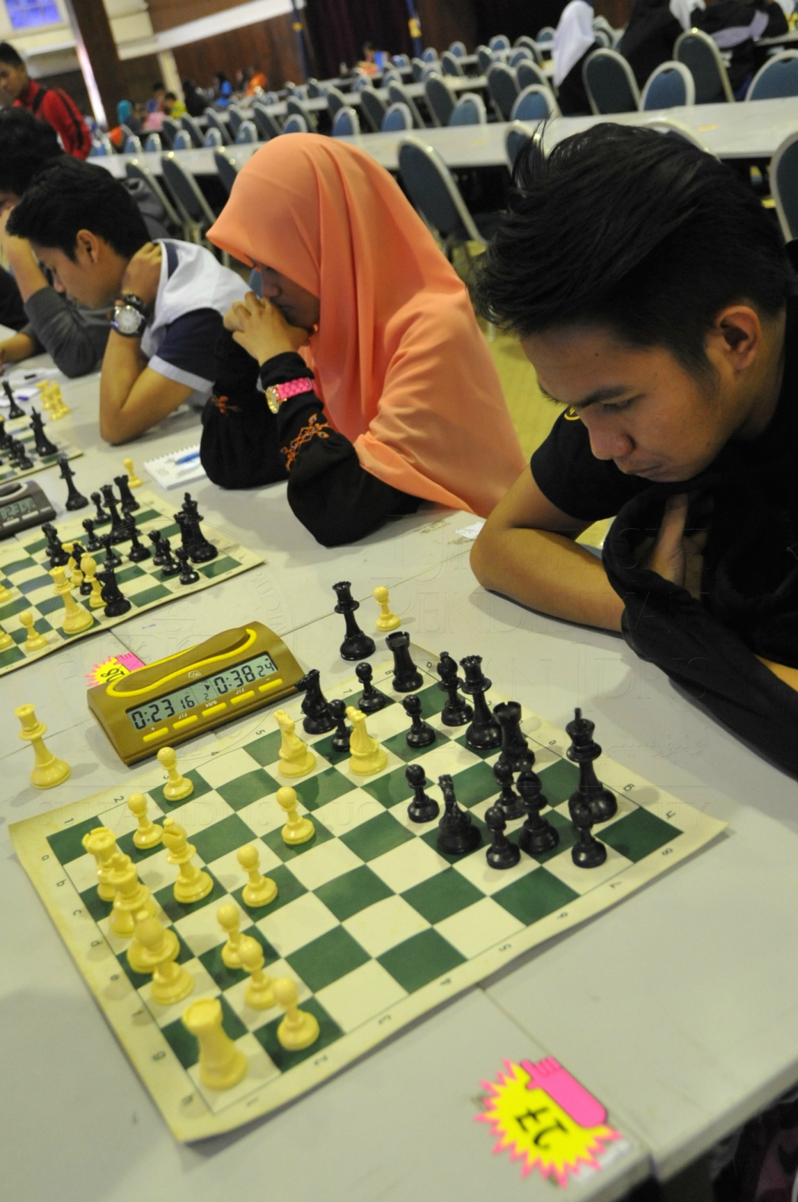 PRO15 158 CATUR HAS 9142